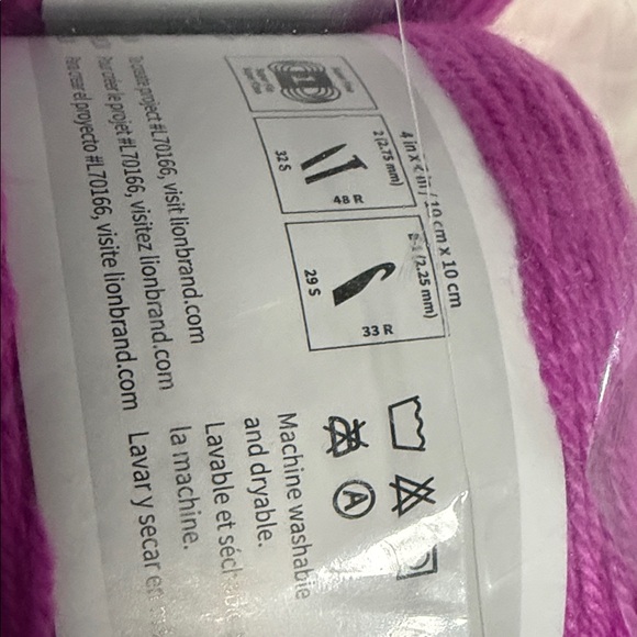 Lion Brand Amazing Lace Yarn - Vibrant Pink - Picture 5 of 5